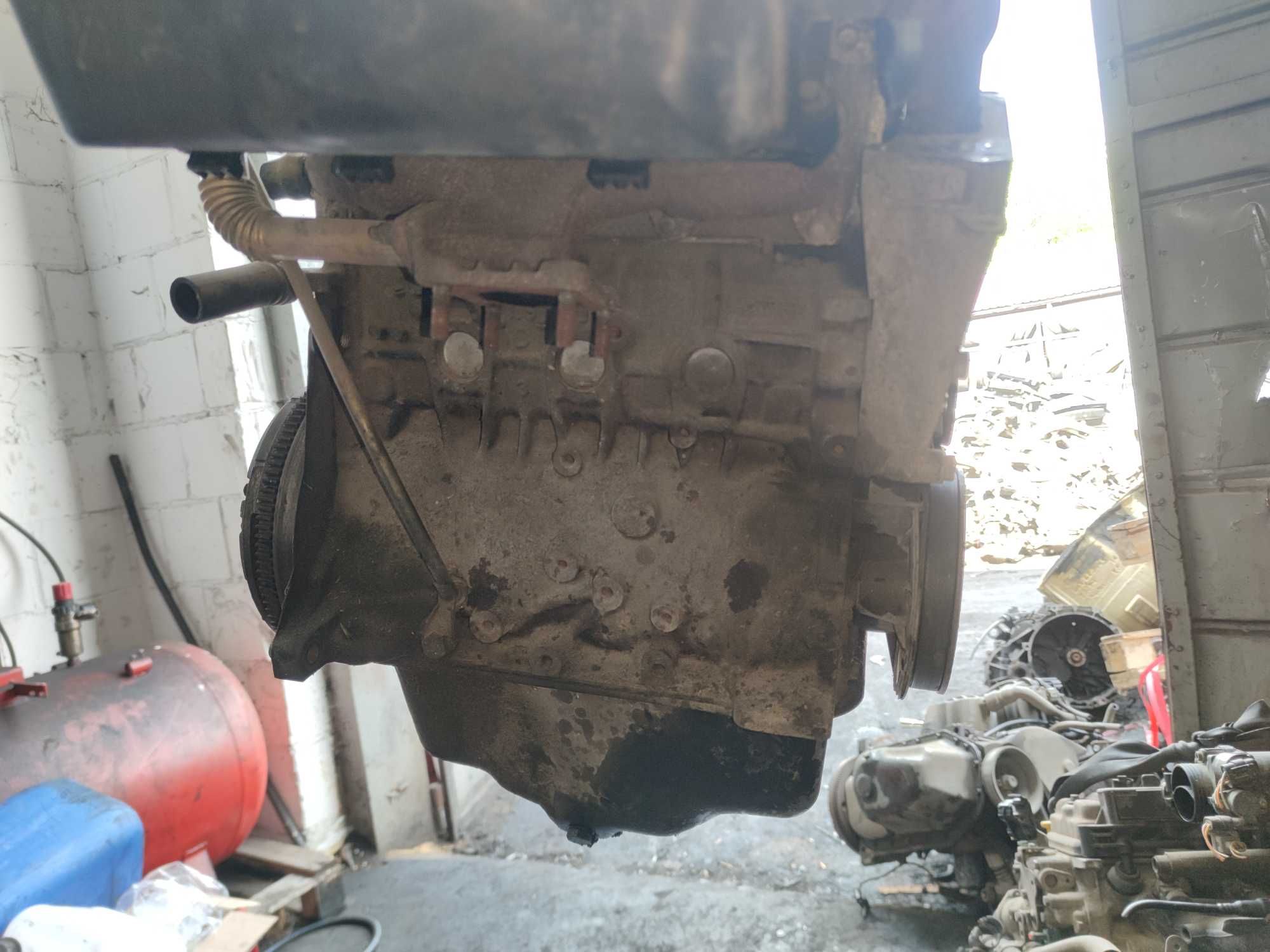 Silnik 1.9 D AEF 64KM VW T4 Transporter Polo III 6N
