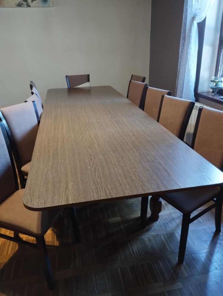 Stół + 12 krzeseł