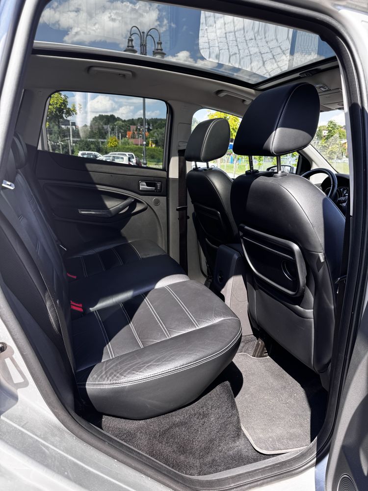 Ford Kuga 4x4  2.0 tdci 2008 rok wersja Individual stan idealny