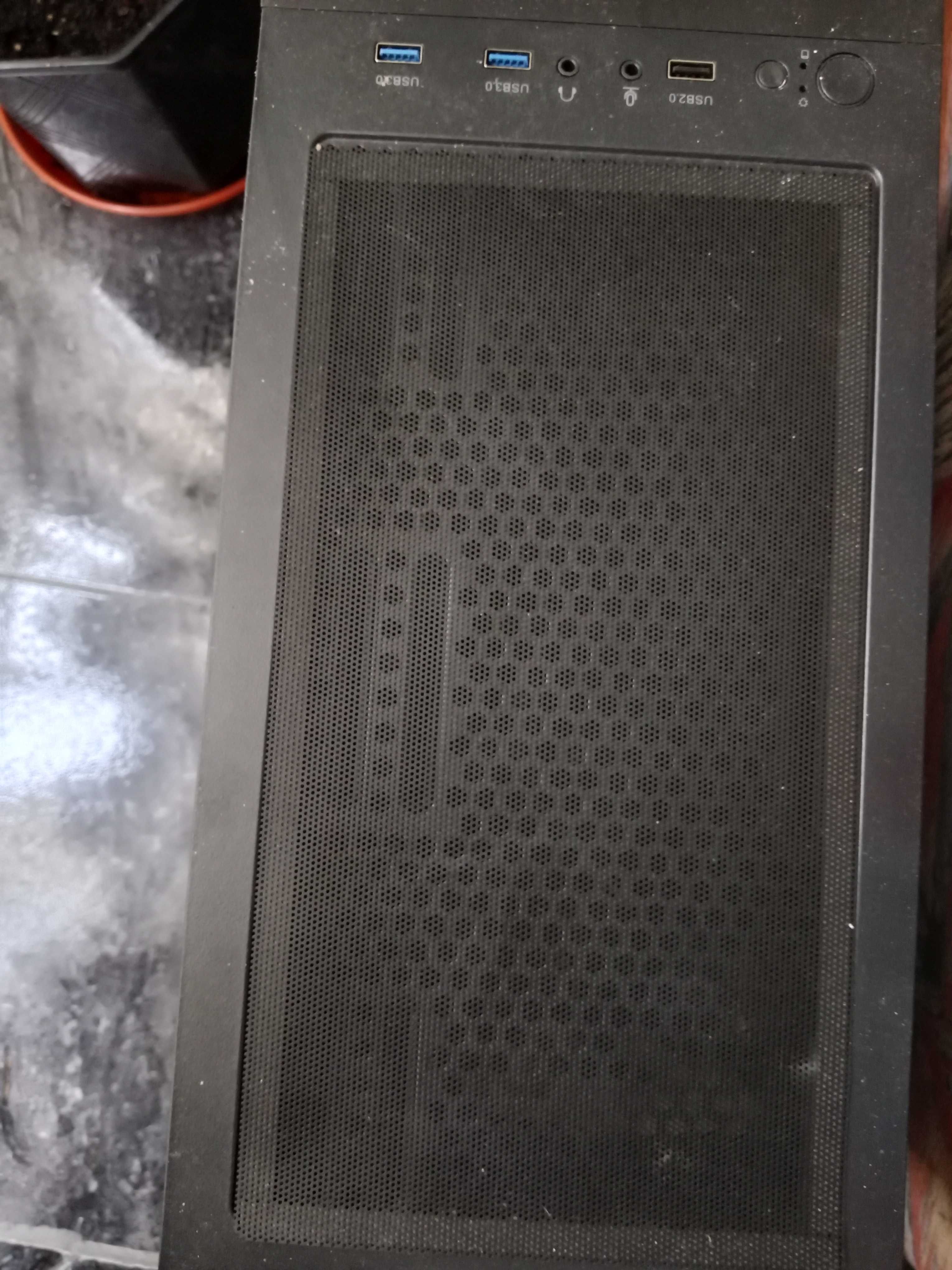 Vendo torre gaming com placa gráfica 4060