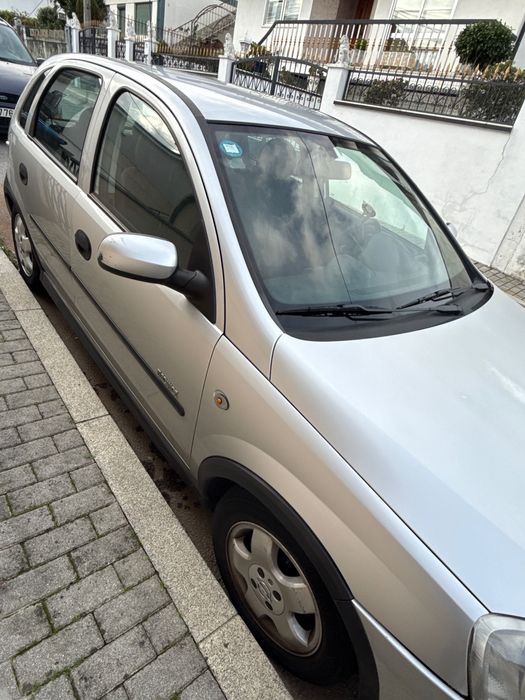 Vendo corsa c 1.2 2001