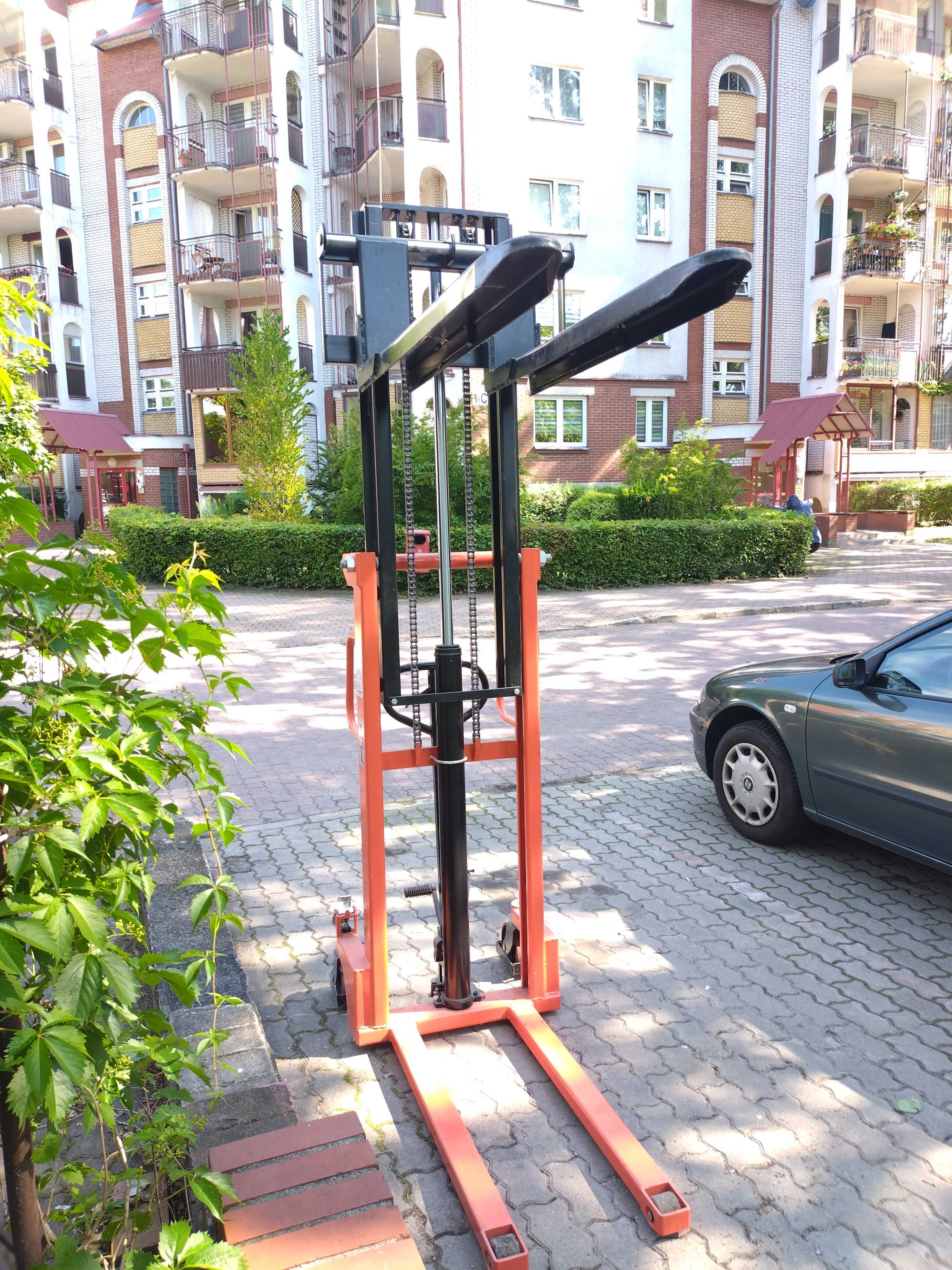 Wózek podnośnikowy ręczny widłowy 1000kg 2m