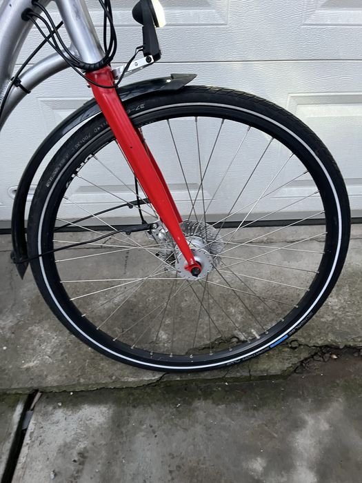 Жіночий електро велосипед