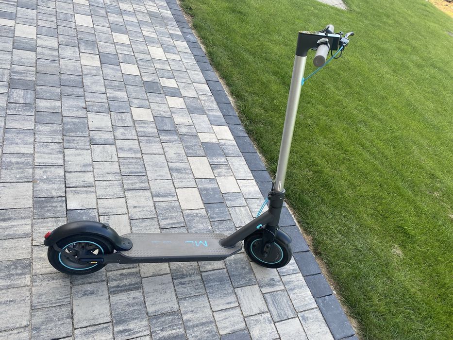 Motus scooty 10 Lite