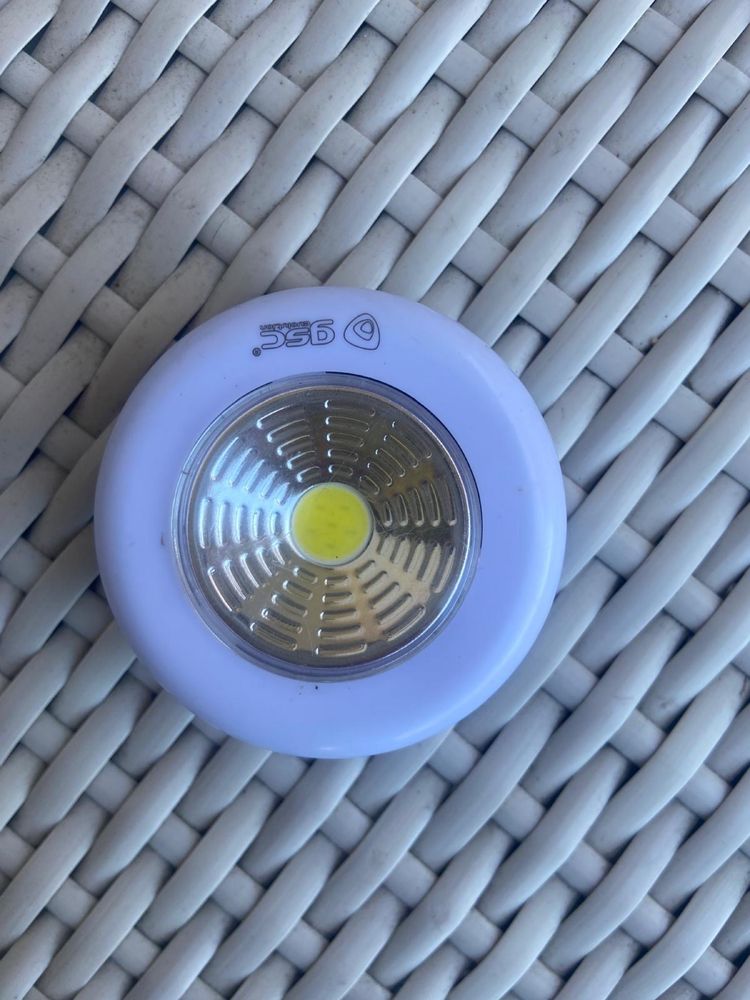 Luz em lede  a  pilhas