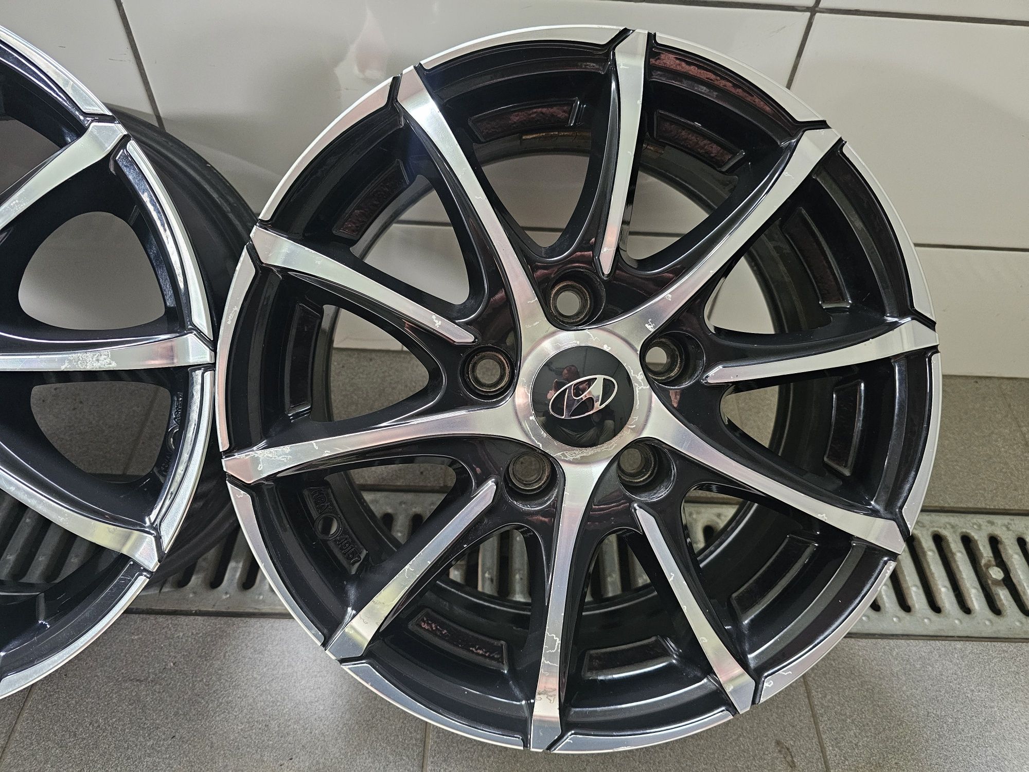 BI KOLOR 15 5x114,3 Hyundai I30 i20 ix20 Kia Ceed Venga