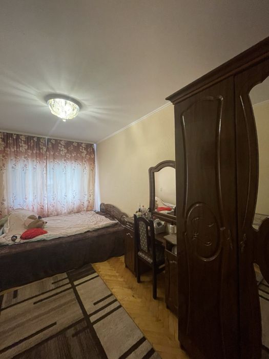 Оренда трикімнатна Дружба