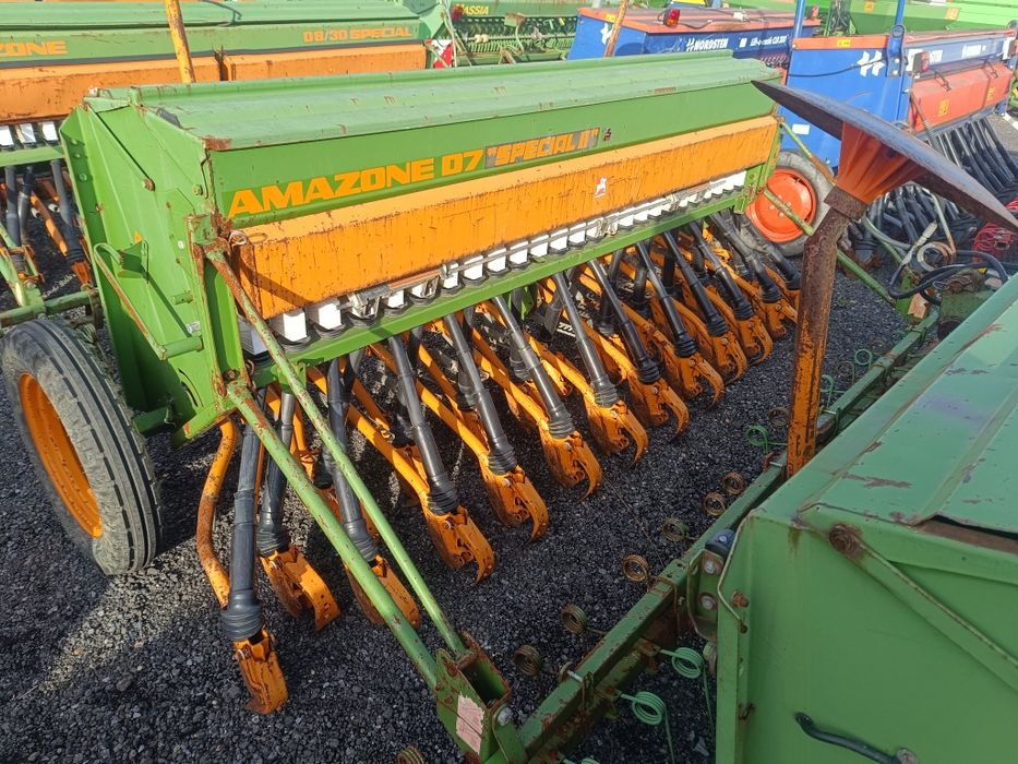 Siewnik zbożowy Amazone D7/D8 3 metry