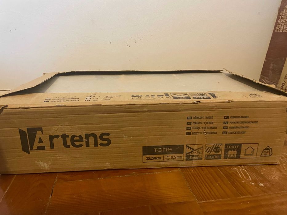 Revestimento cerâmico Artens Tone Cemento Light