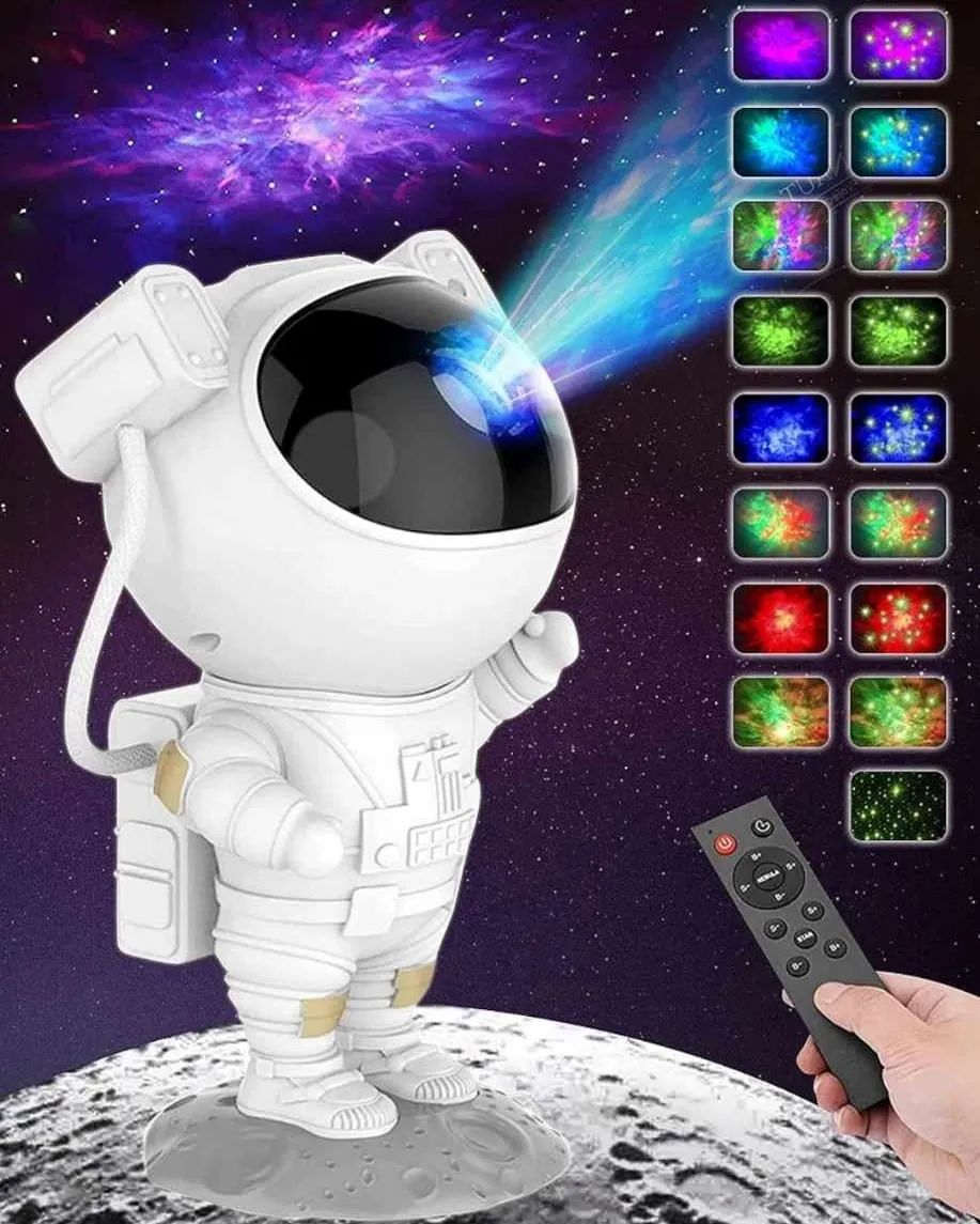 astronauta stojący projektor