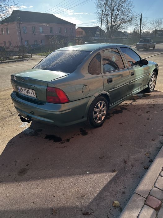 Опель вектра Б 2000р