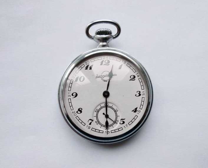 Ось баланса(маятник)Кировка,Кировские,1ГЧЗ,2ГЧЗ,ЗЧЗ,ЧЧЗ часы