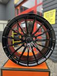 R18 5x114.3 чорні Kia Stinger Optima Nissan Xtrail Rogue Qashqai Tesla