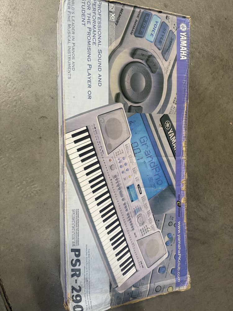 Sprzedam -YAMAHA PSR-290 keyboard