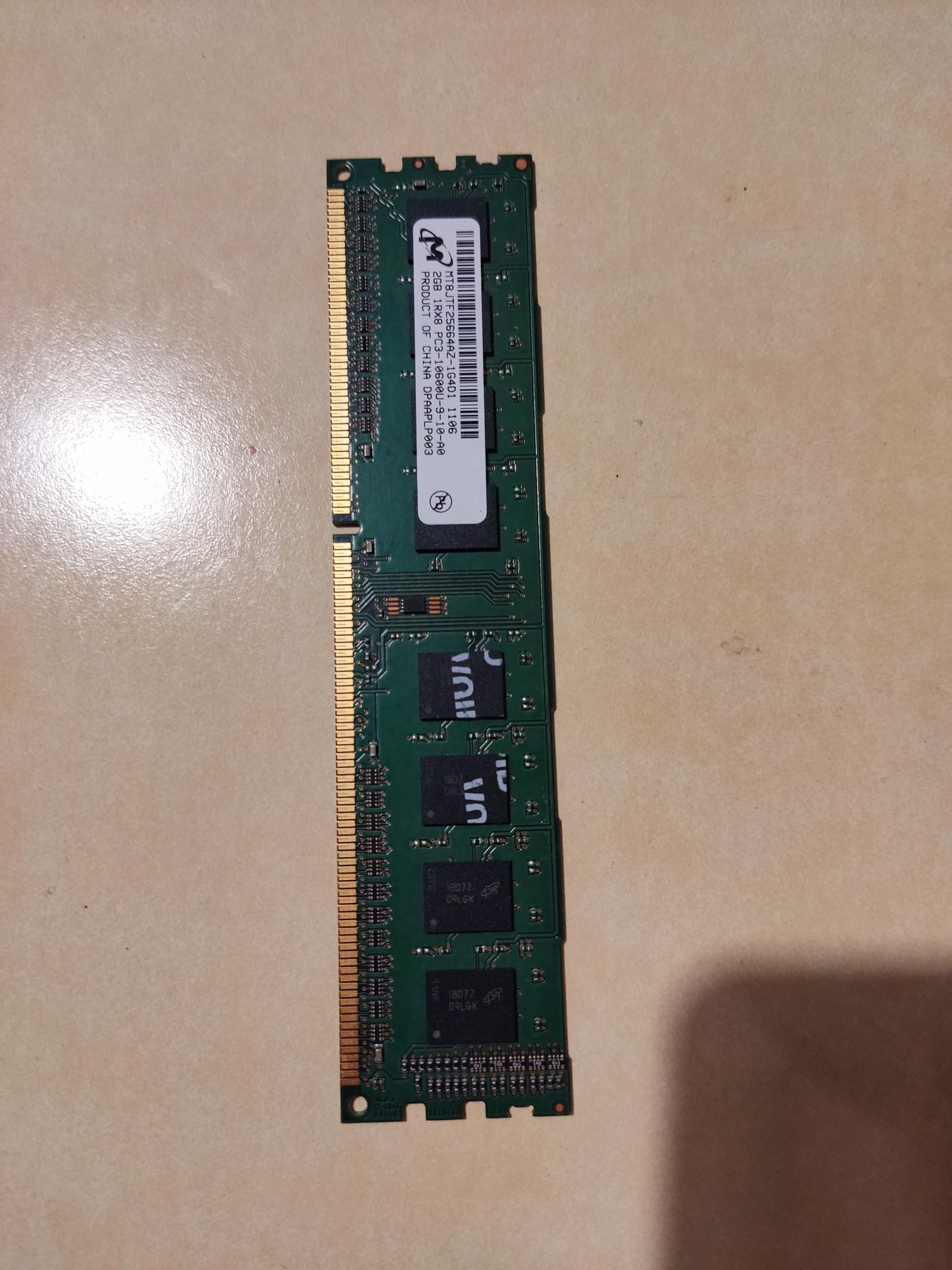 Pamięć RAM 2 GB MICRON 10600U