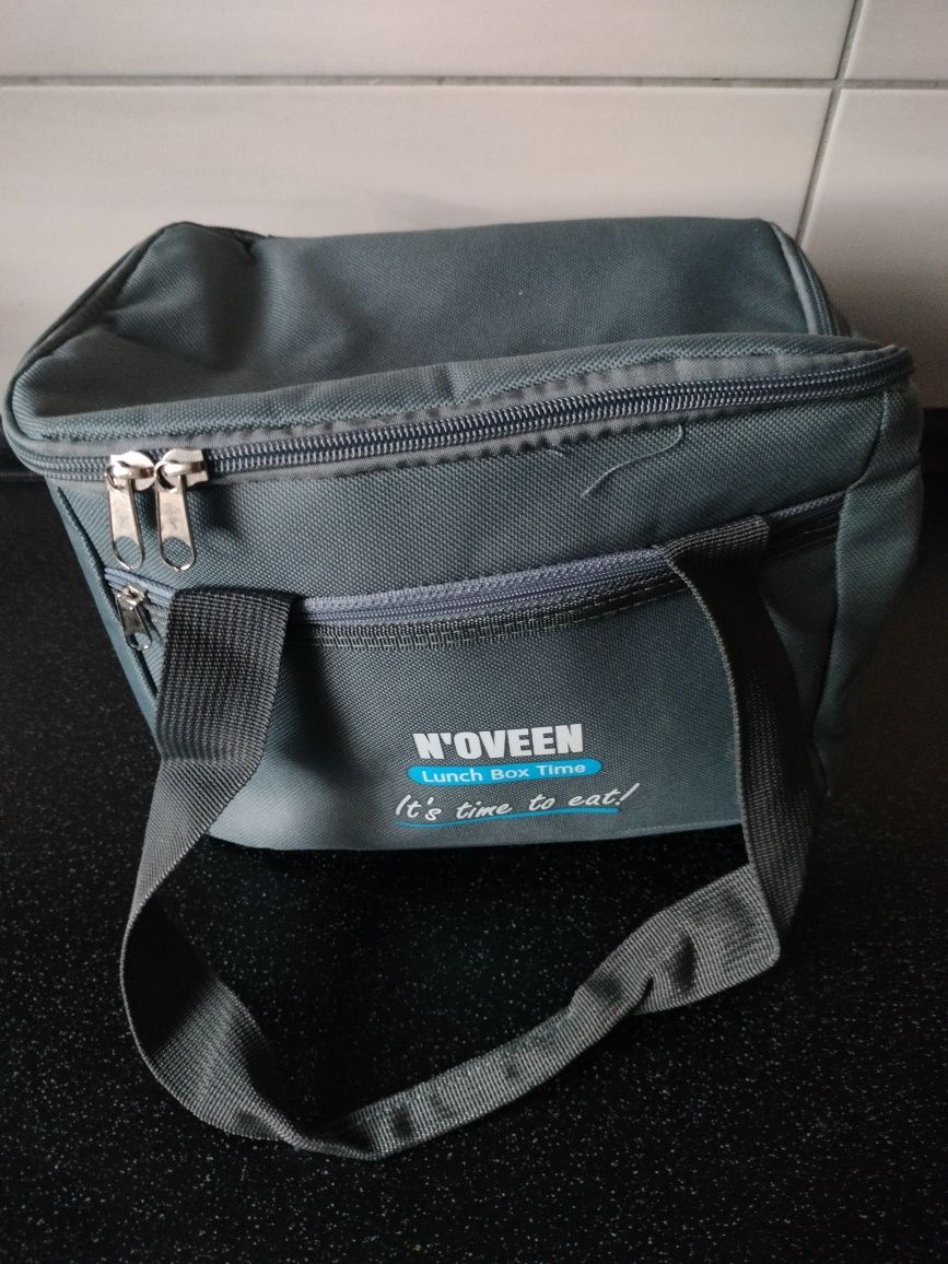 Noveen Elektryczny podgrzewacz żywności Lunch Box Szary LB510