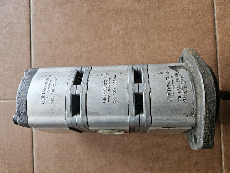 Pompa minikoparki 8014
