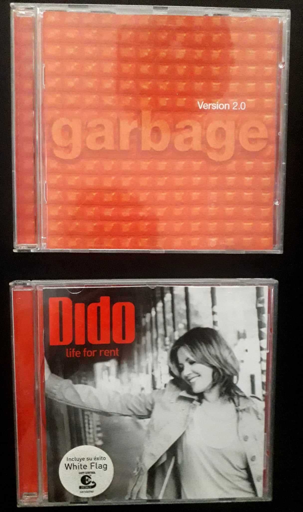 CDs No Doubt, Madonna, Dido, Garbage, Nuno Guerreiro, Offspring, etc