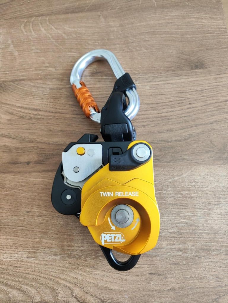 PETZL Twin Release