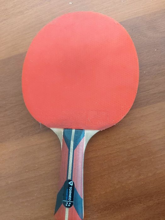 Продам ракетку Torneo