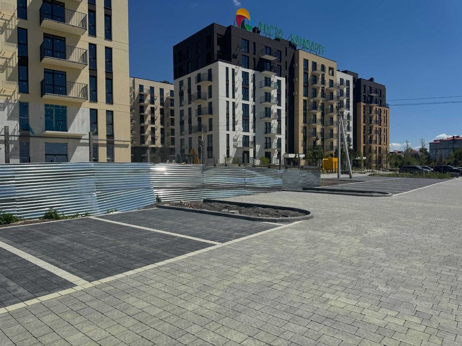 Продаж комерційного приміщення 41.25 кв.м. м. Пустомити