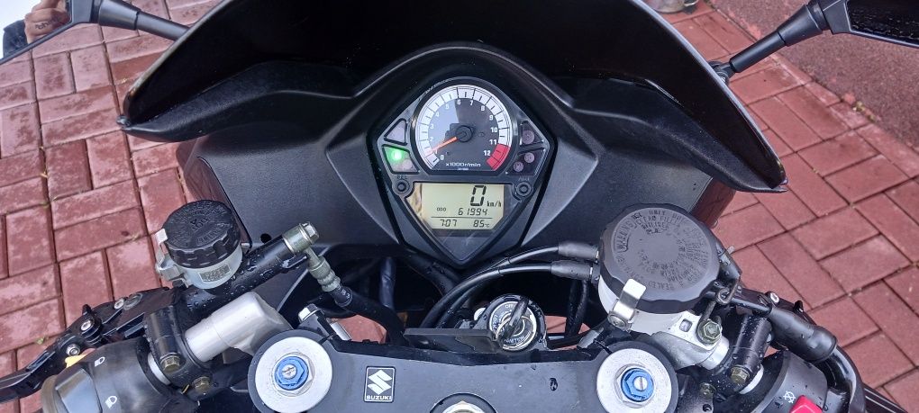 Sv1000s po serwisie