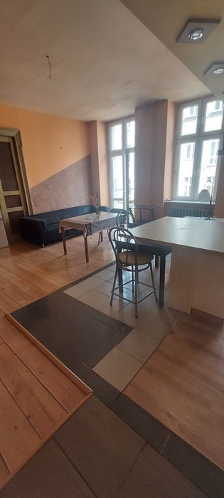 Mieszkanie 3 pokojowe z ogrzewaniem- prywatna kamienica
