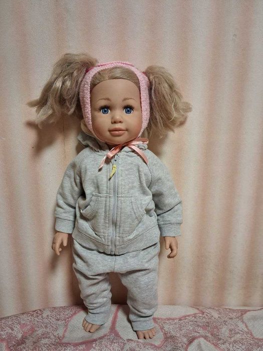 Велика лялька  Zapf Creation Sally 60 см