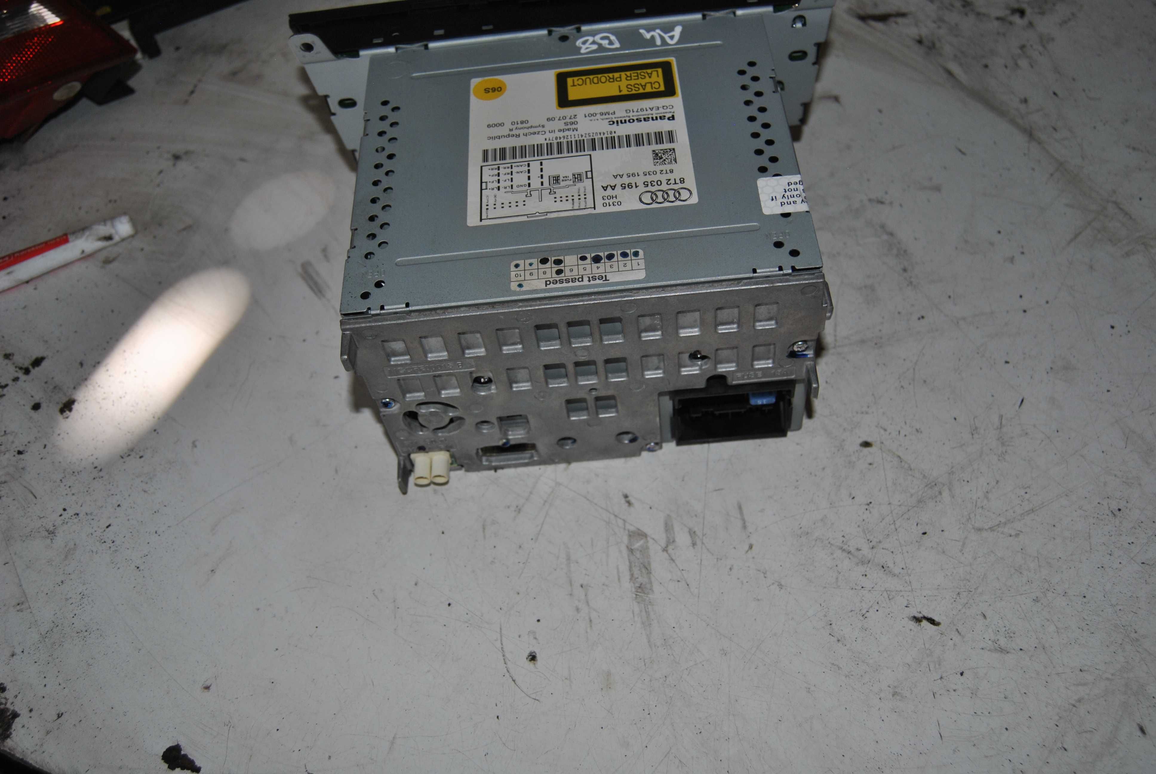 Radio fabryczne Audi A4 b8