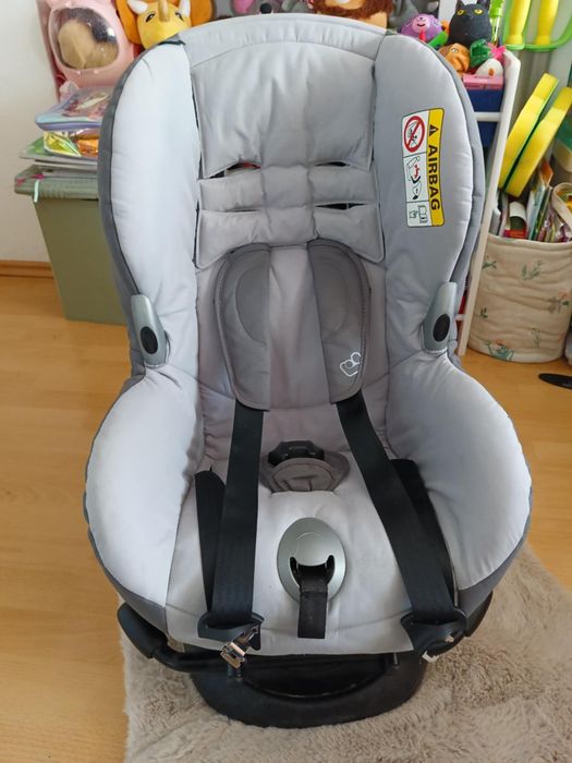 Fotelik z bazą Maxi Cosi do 25 kg jak nowy