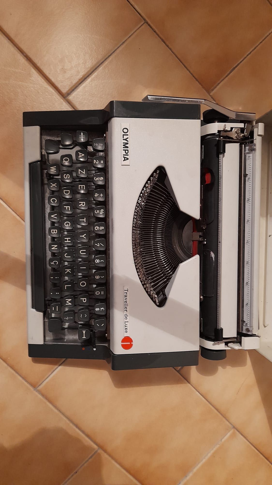 Maquina escrever antiga