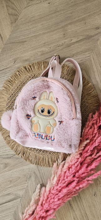 Plecak  nowy  La.bubu..  dziewczynka