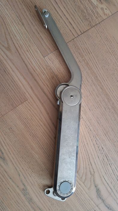 Podnosnik do szafy ciężkich MAXI Red white black