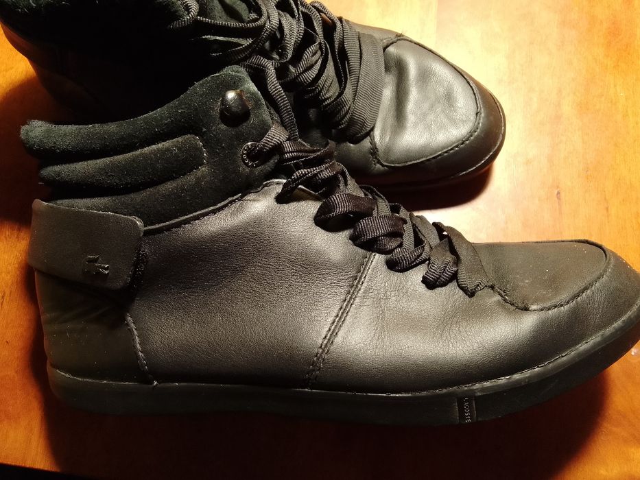 Кросівки. Ботинки.