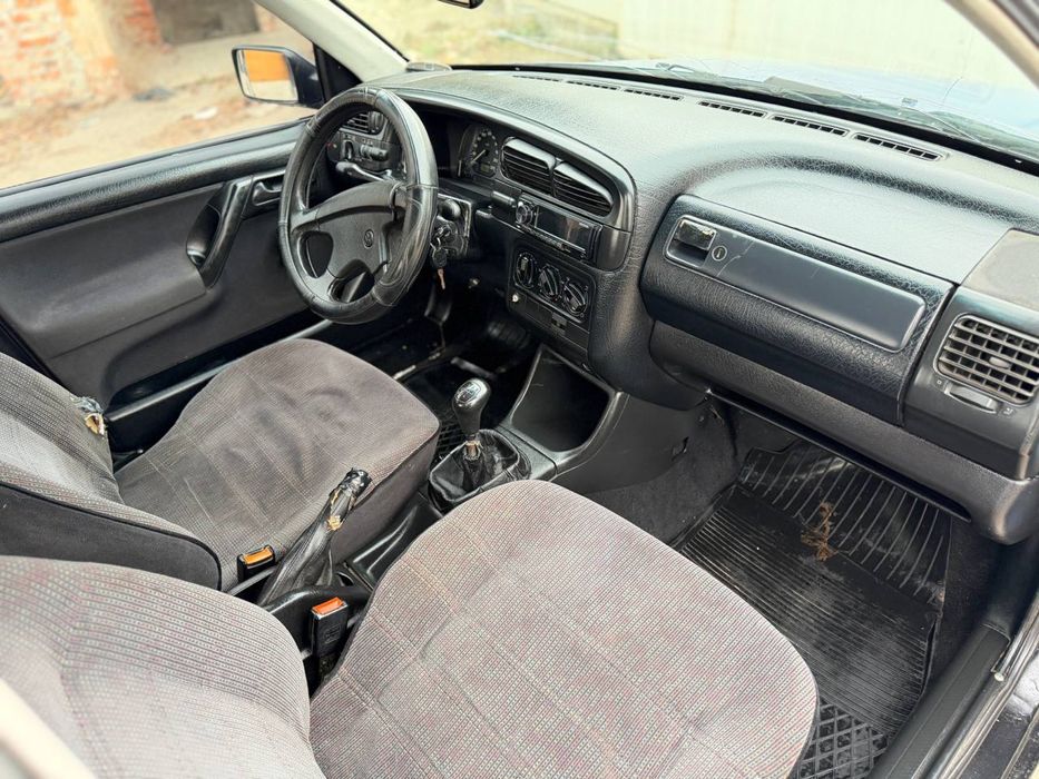 Volkswagen Vento 1.8 газ/бензин
