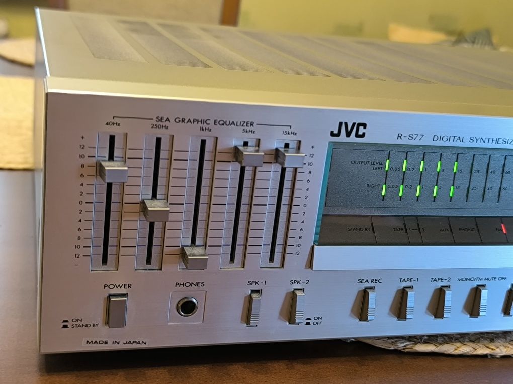 Amplituner JVC R-S77 Super stan