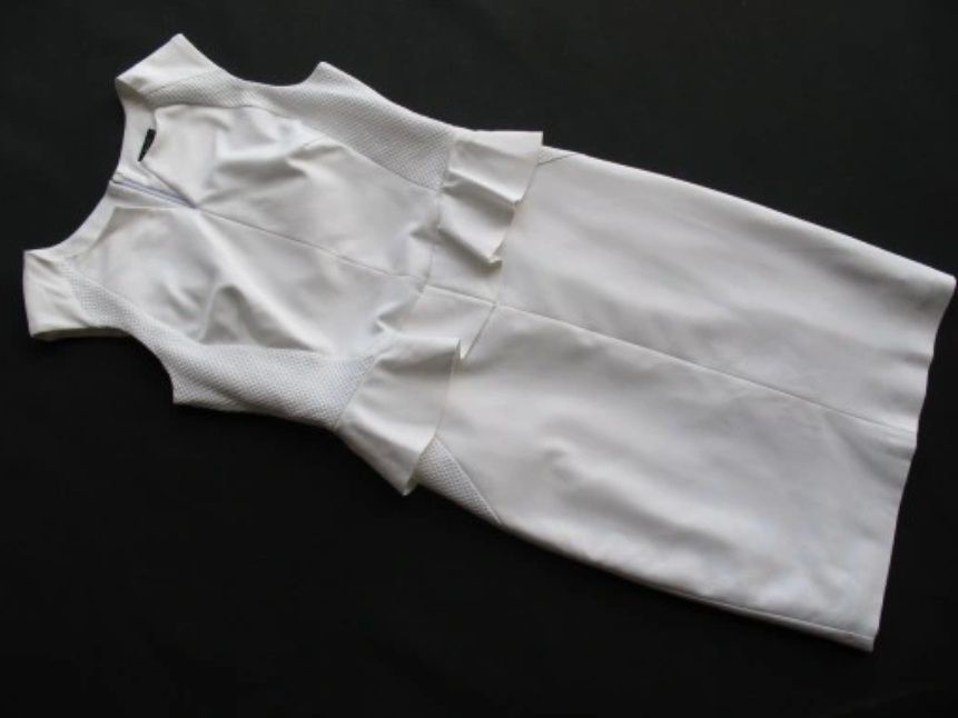 Mohito biała sukienka z baskinką