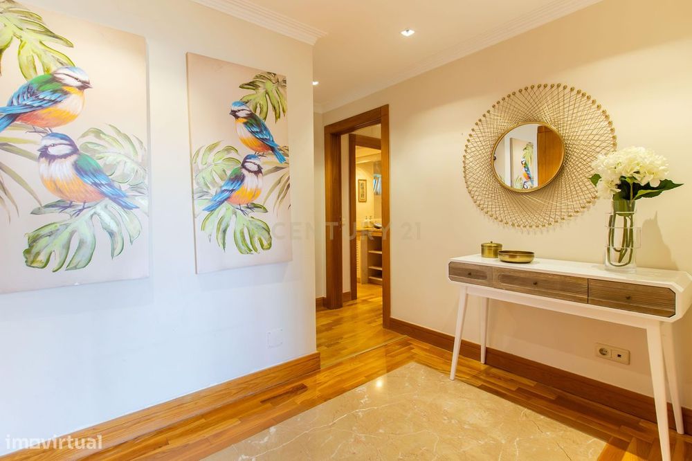 Apartamento T2 para arrendar - Belas Clube de Campo