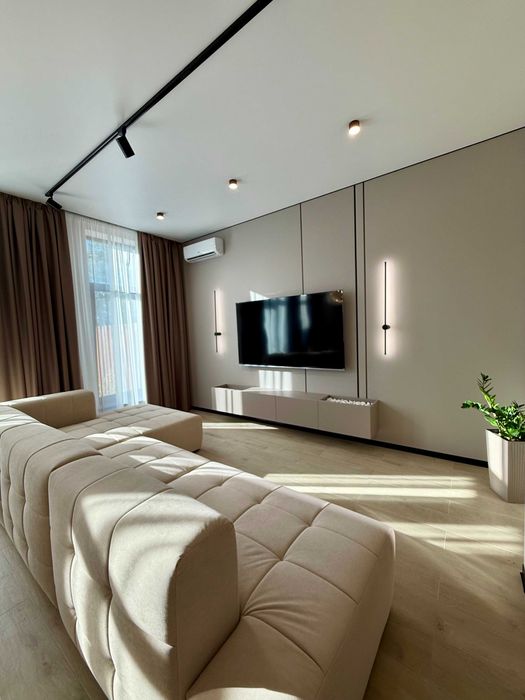 Продаж таунхаусу 125м2 закрите містечко біля озера Святище Осокорки