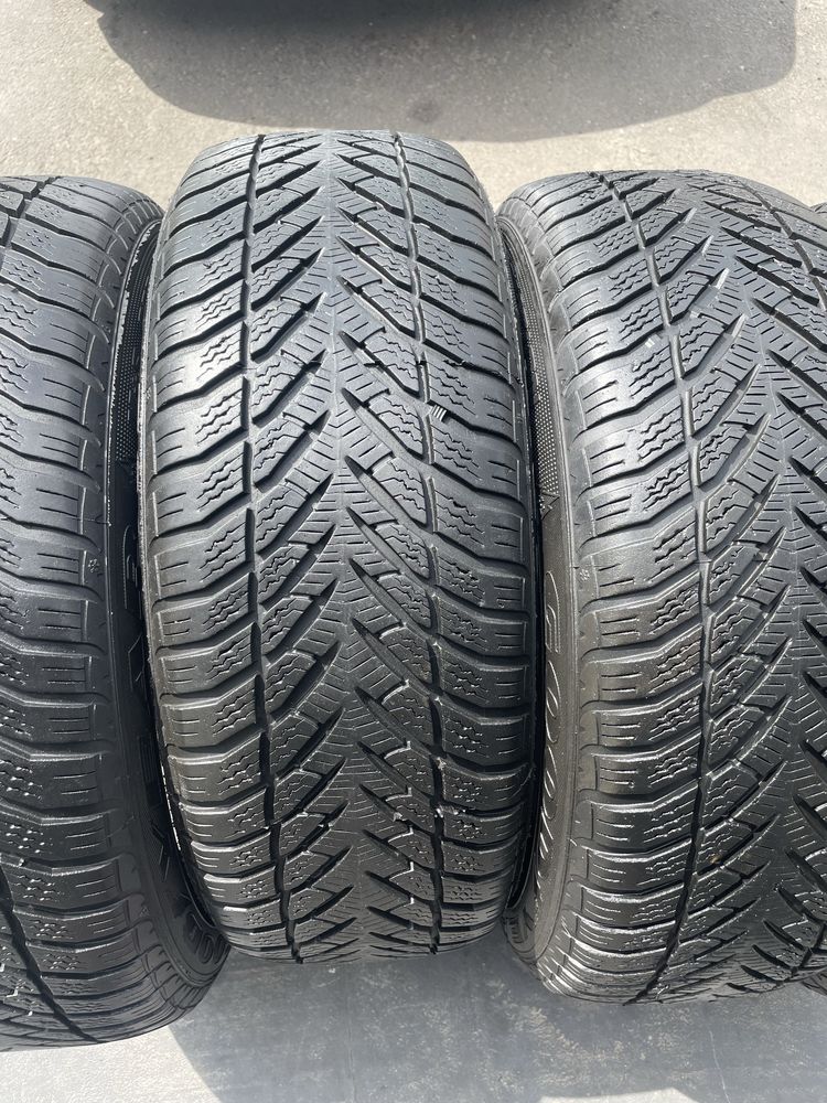 205/60/16 goodyear gw3