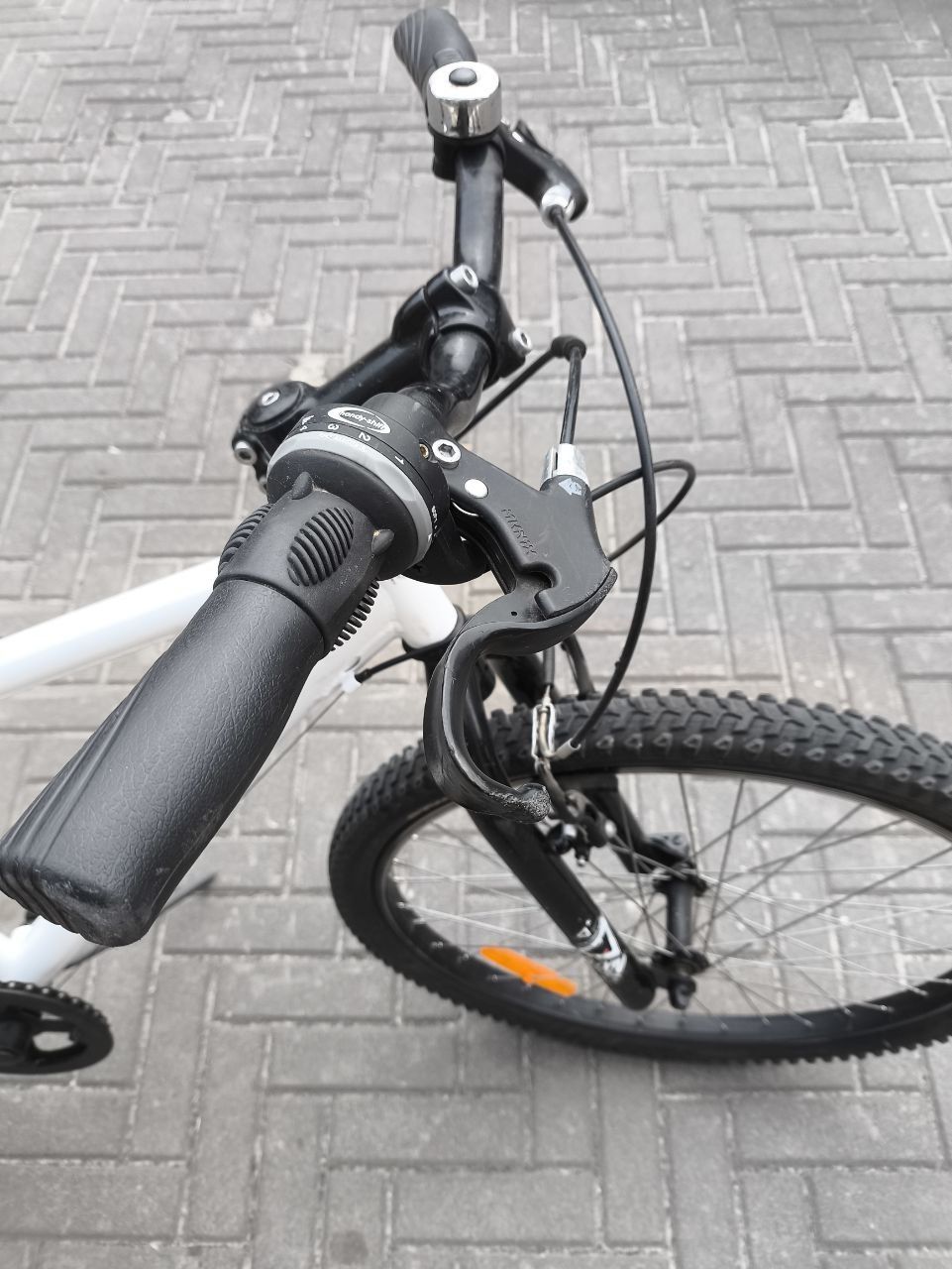 Велосипед детский B'TWIN MTB Rockrider 300 24 "