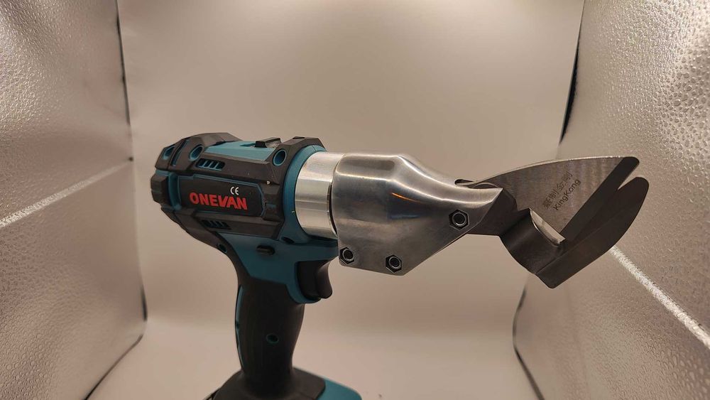 Nożyce do cięcia blachy / akumulatorowe / do aku Makita 18v