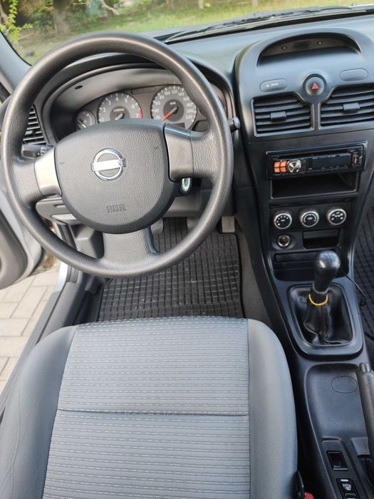 Nissan Almera 2011