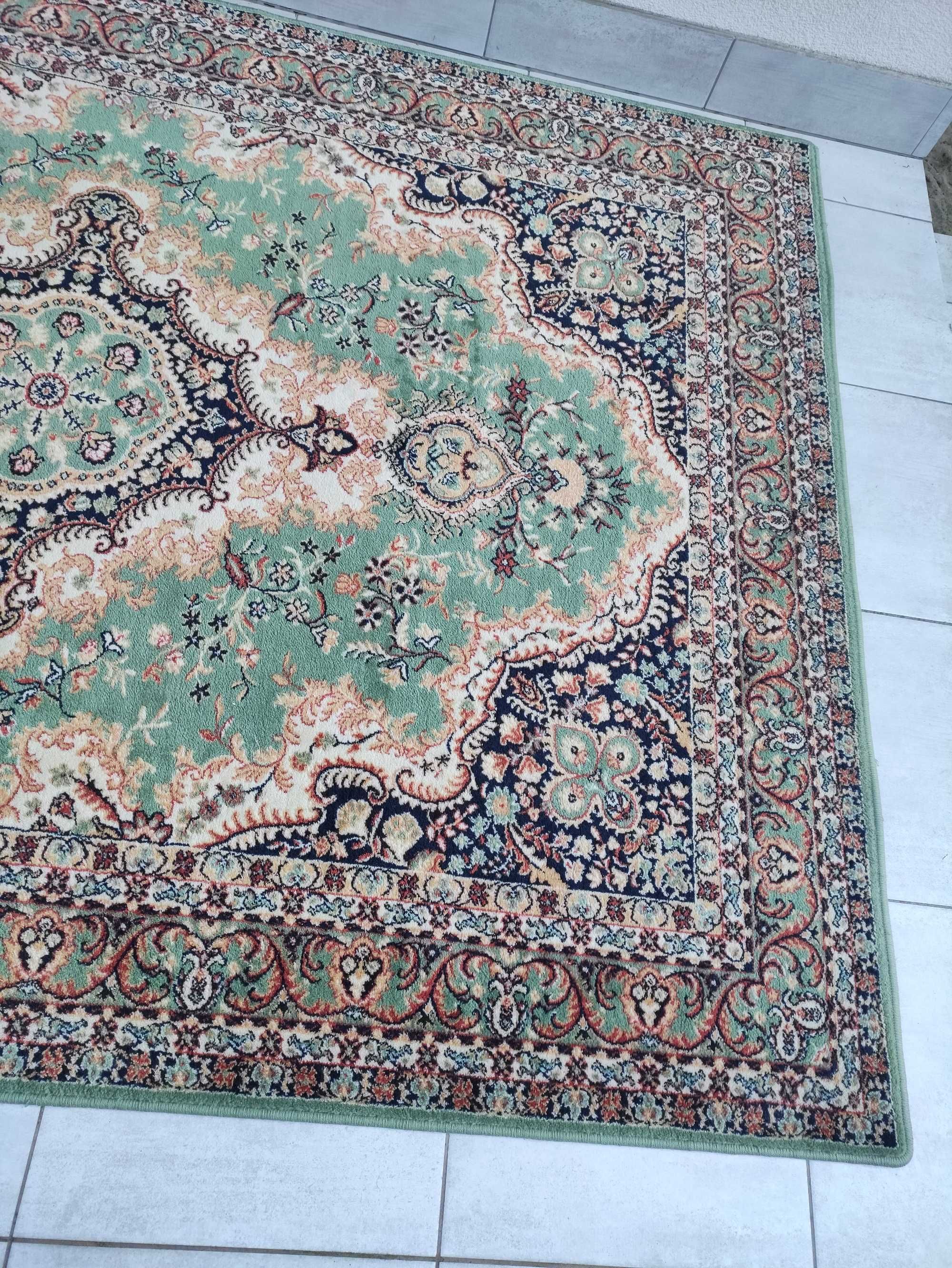 Dywan wełniany firmy Agnella ISFAHAN 170x240 100% Wełna