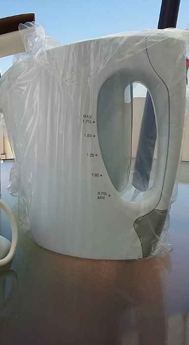 Jarro Elétrico "Novo"