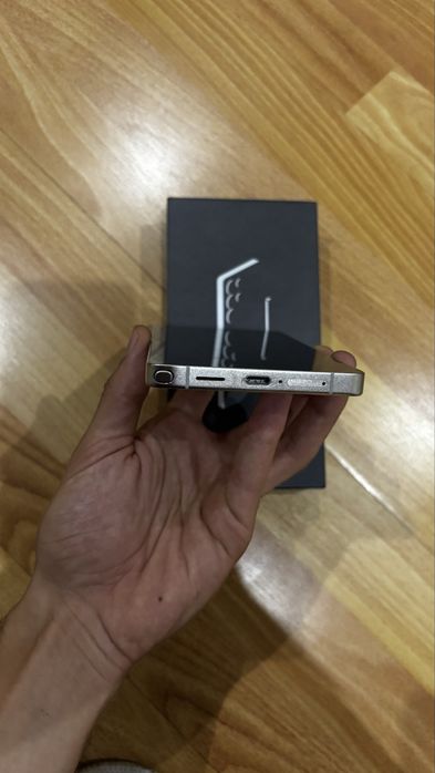Samsung S25 Ultra
