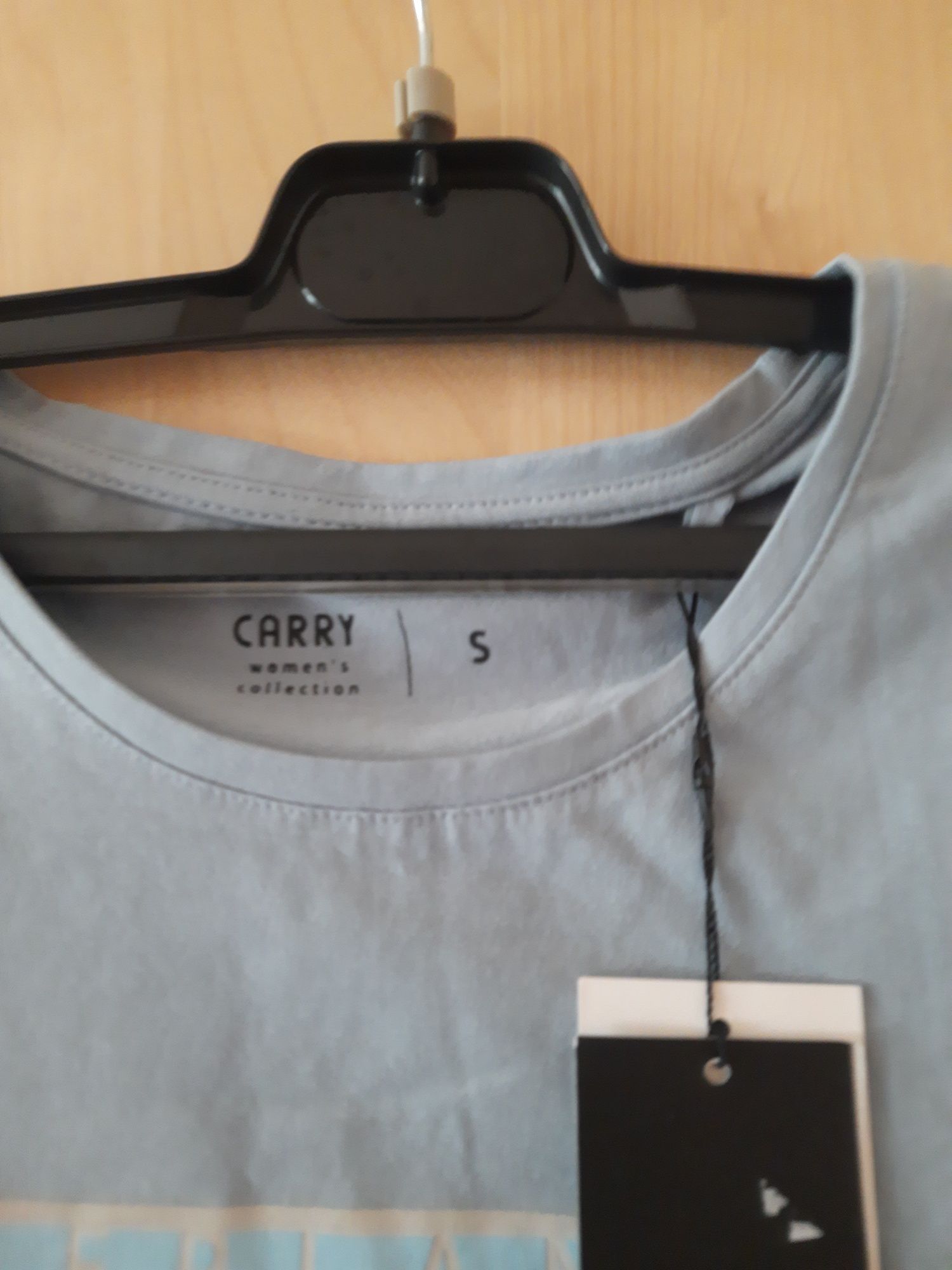 Bluzka marki Carry  S