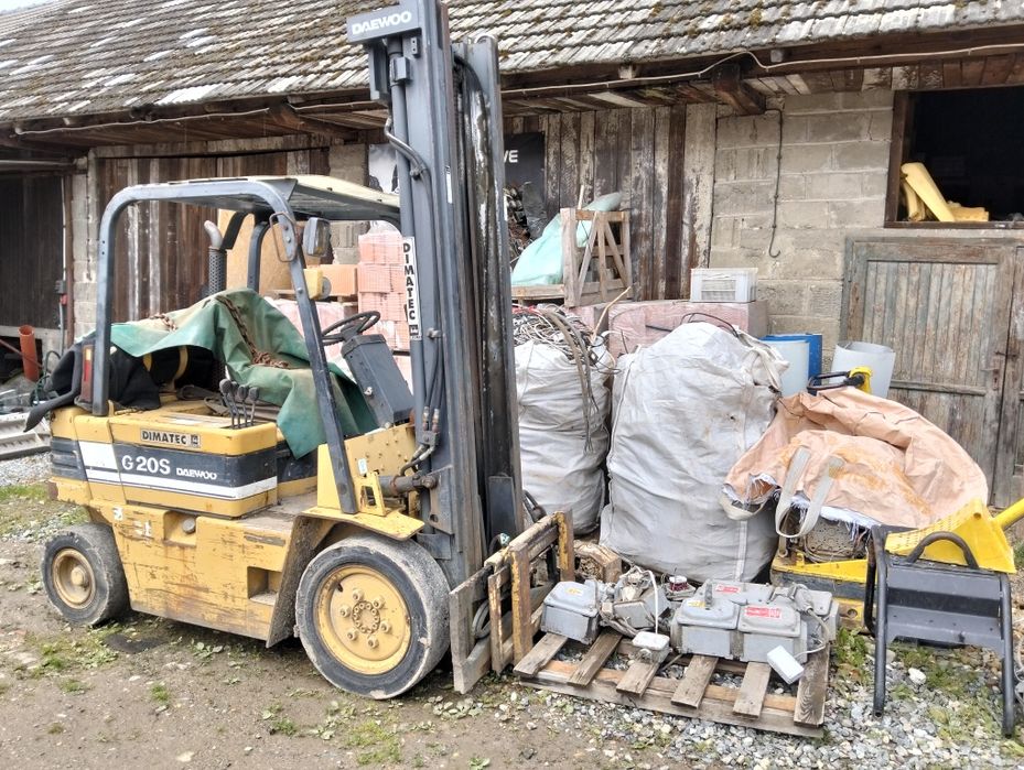 Wózek widłowy daewoo G20S do remontu