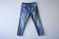 jeansy spodnie mom fit z przetarciami RESERVED rozm. 140