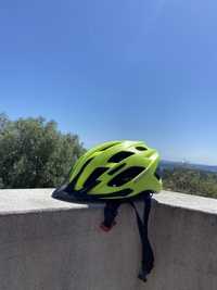 Capacete de bicicleta